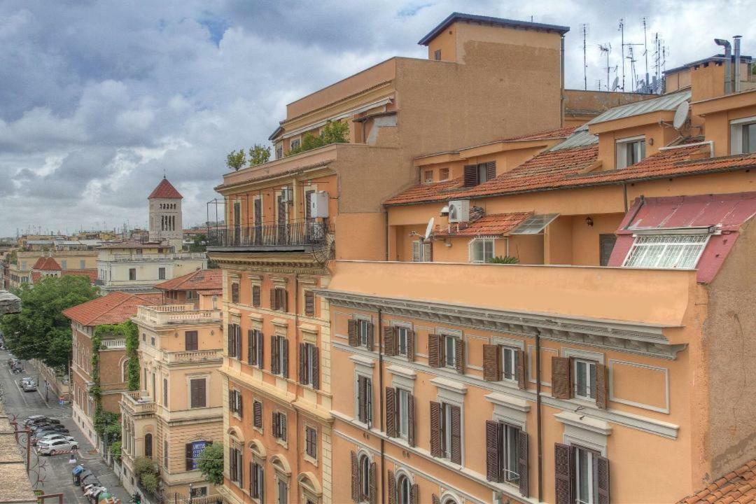 Bed and Breakfast Art Domus Reale Roma Exterior foto